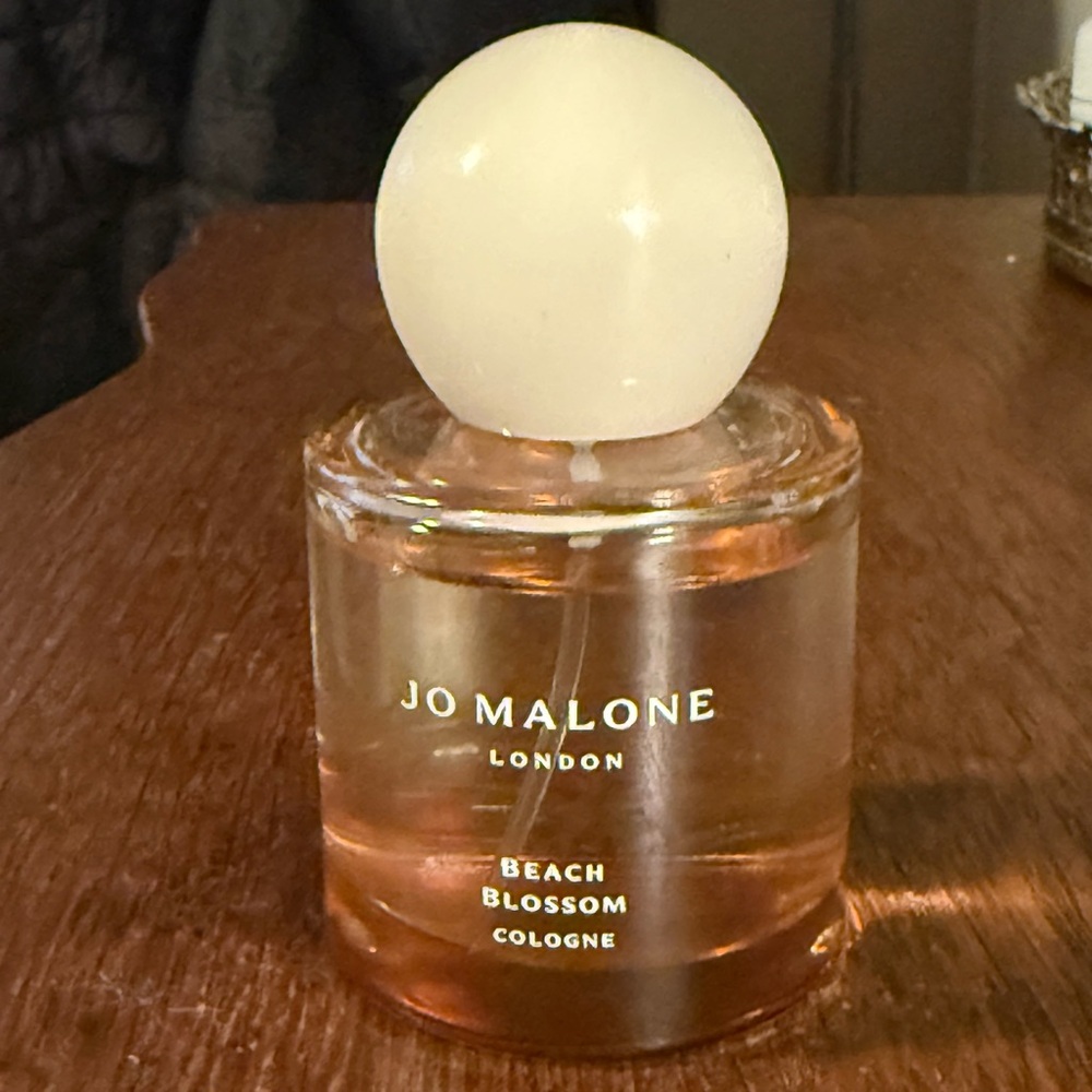 Jo Malone Beach Blossom Cologne - Picture 2 of 3